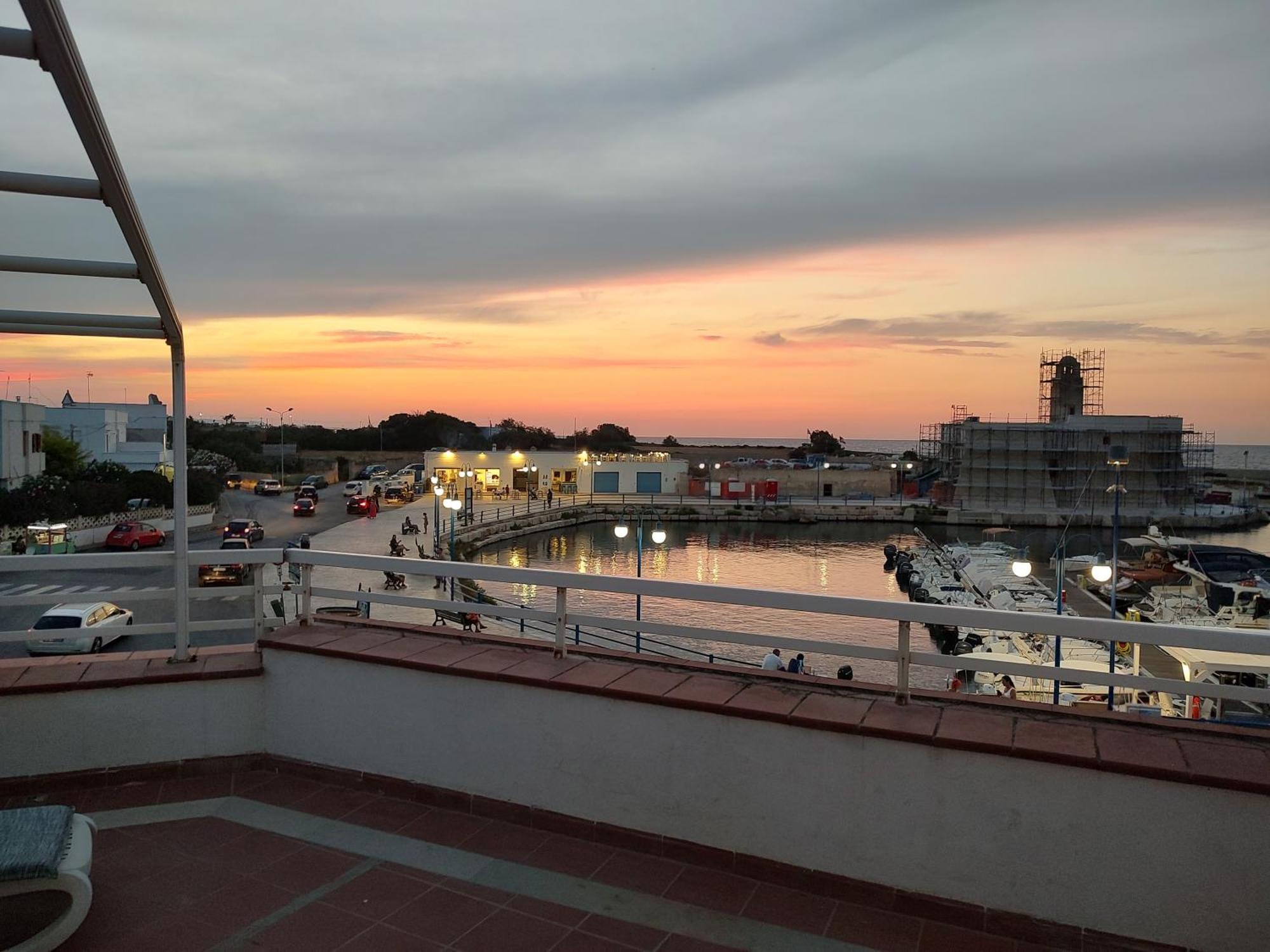 Fronte Del Mare - Seafront Terrace Villa Villanova di Ostuni Ngoại thất bức ảnh